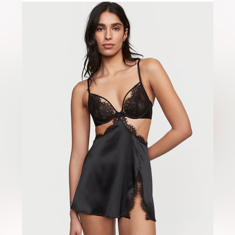 Victoria’s Secret Very Sexy Low Cut Demi Strappy Cutout Babydoll (Large)